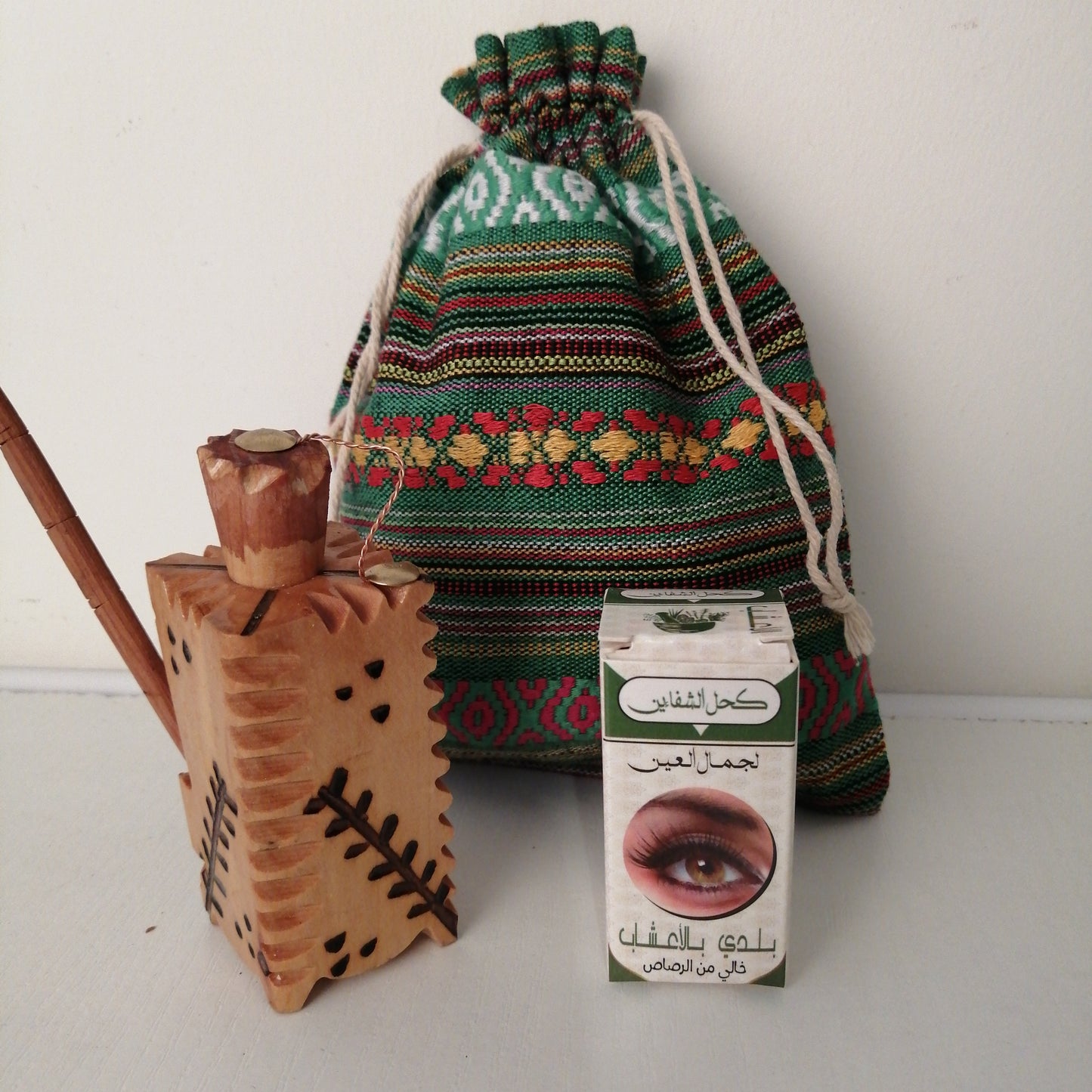 Coffret khôl berbère: kholier + khôl gris aux herbes
