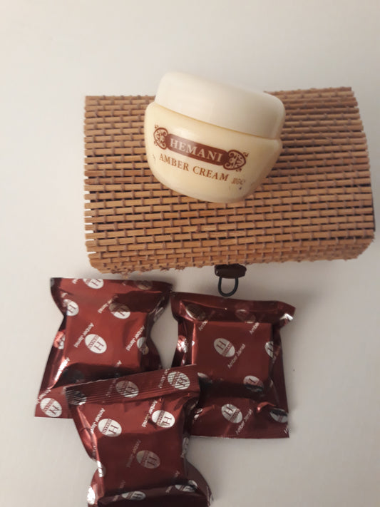 Coffret: Crème ambre et 3 parfums solides ambrés 100% naturel - bioriental