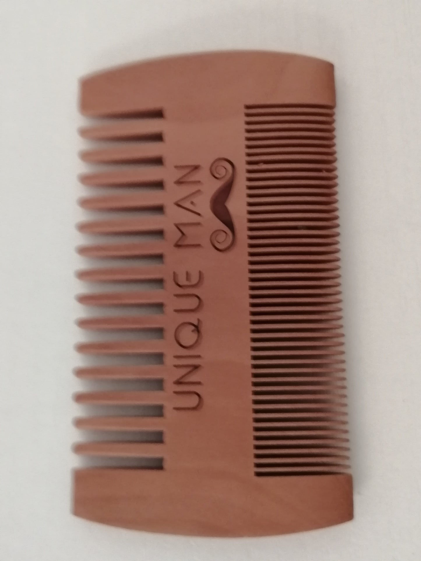 Coffret Homme: huile à barbe 30 ml + peigne à barbe