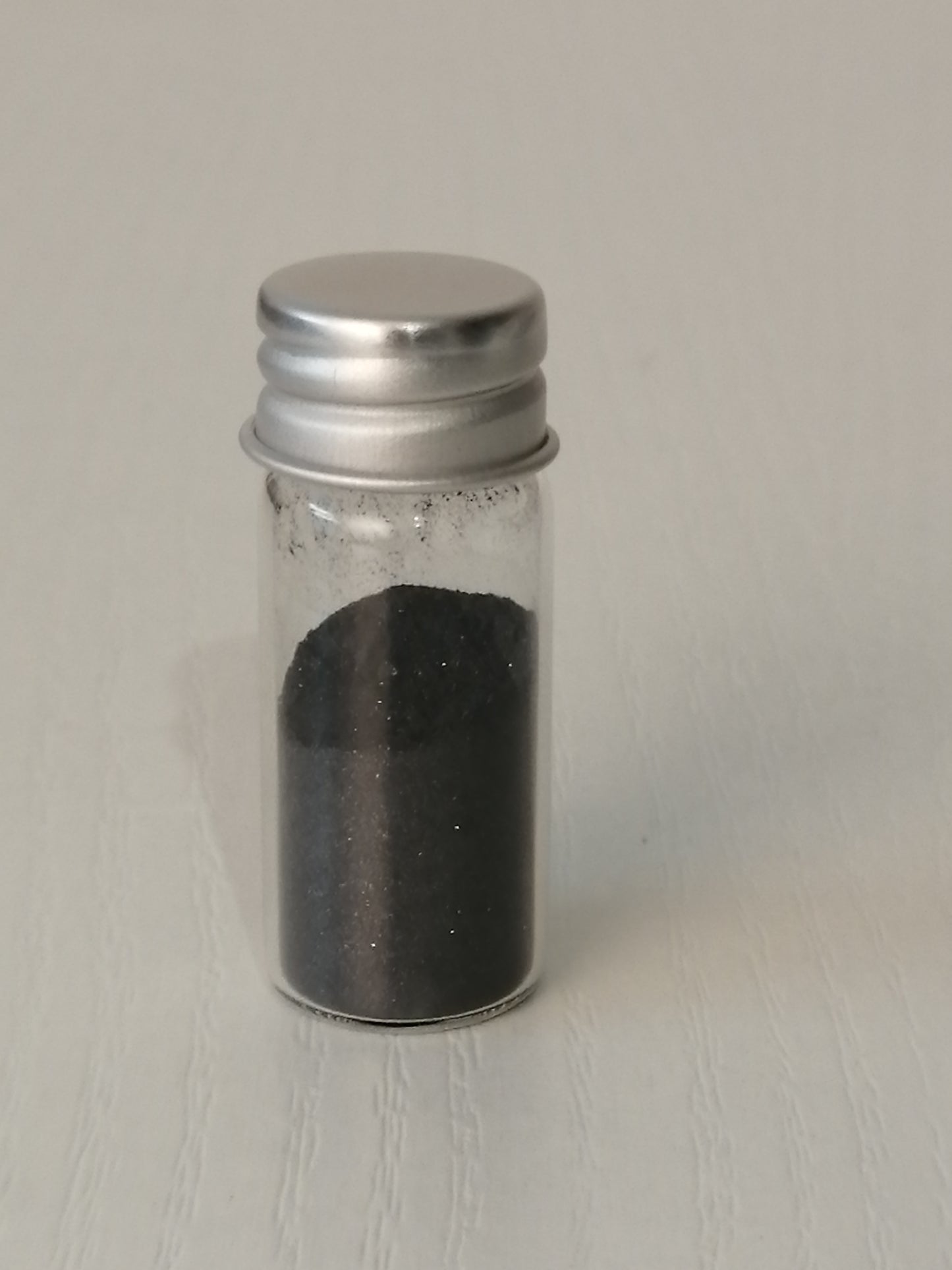 KHÔL ARTISANAL 100% naturel et son applicateur