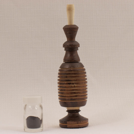 Khôl en poudre noir dans son flacon en bois artisanal - bioriental